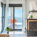 Daire Charm 7, 3br W Super Sea View Saranda