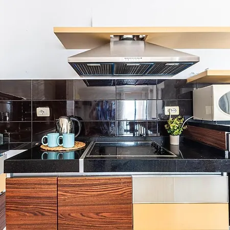 Charm 7, 3br W Super Sea View *